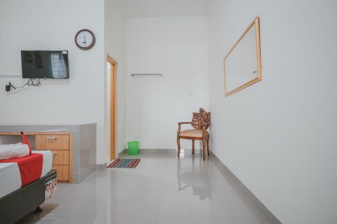 Reddoorz Syariah Near Pahoman Stadium Lampung Бандар Лампунг Екстериор снимка