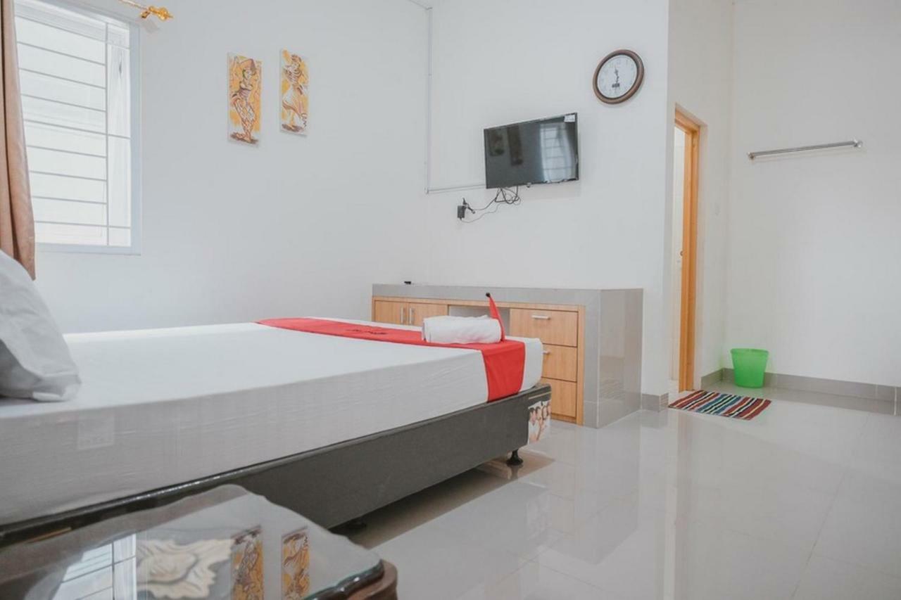 Reddoorz Syariah Near Pahoman Stadium Lampung Бандар Лампунг Екстериор снимка